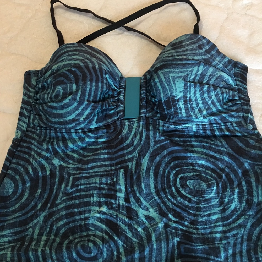 Bari Tankini Top SwimSuit Size M